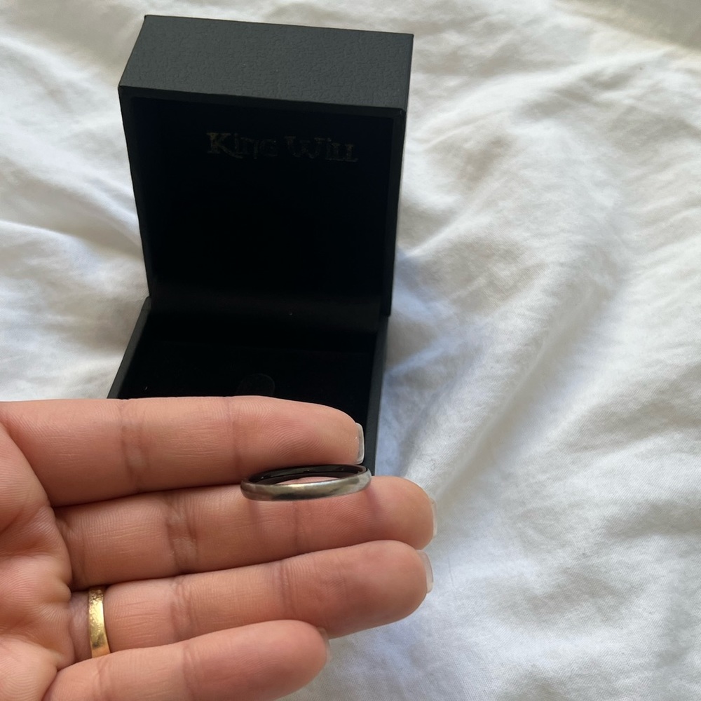 King Will Men’s Wedding Bands | Black | 11.5 - Picture 2 of 6